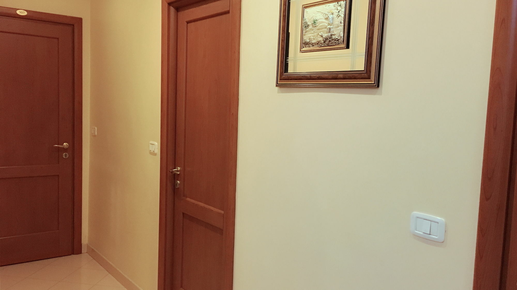 Zhihua Guest House Рим Экстерьер фото