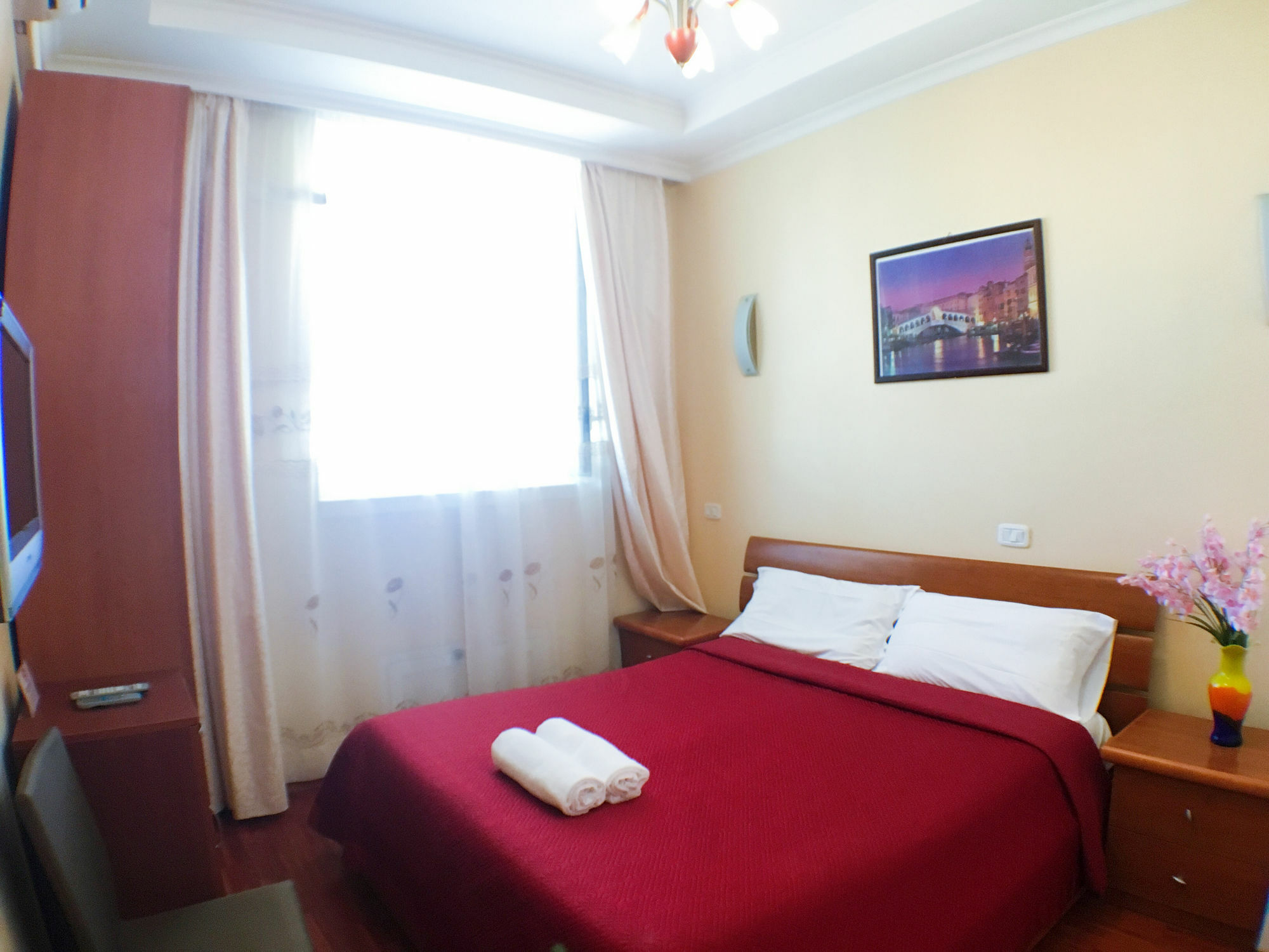 Zhihua Guest House Рим Экстерьер фото